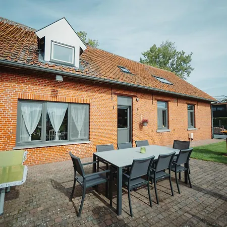 De Holsterhoeve Beringen Exterior photo